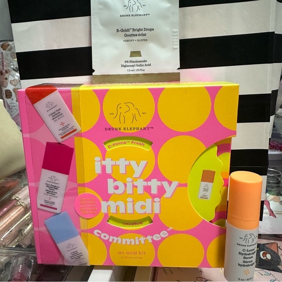 Drunk Elephant Itty Bitty Midi Kit - Picture 2 of 2